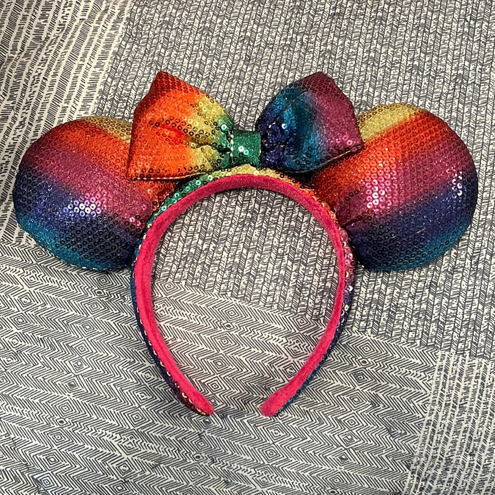 Mouse ears - rainbow sequins